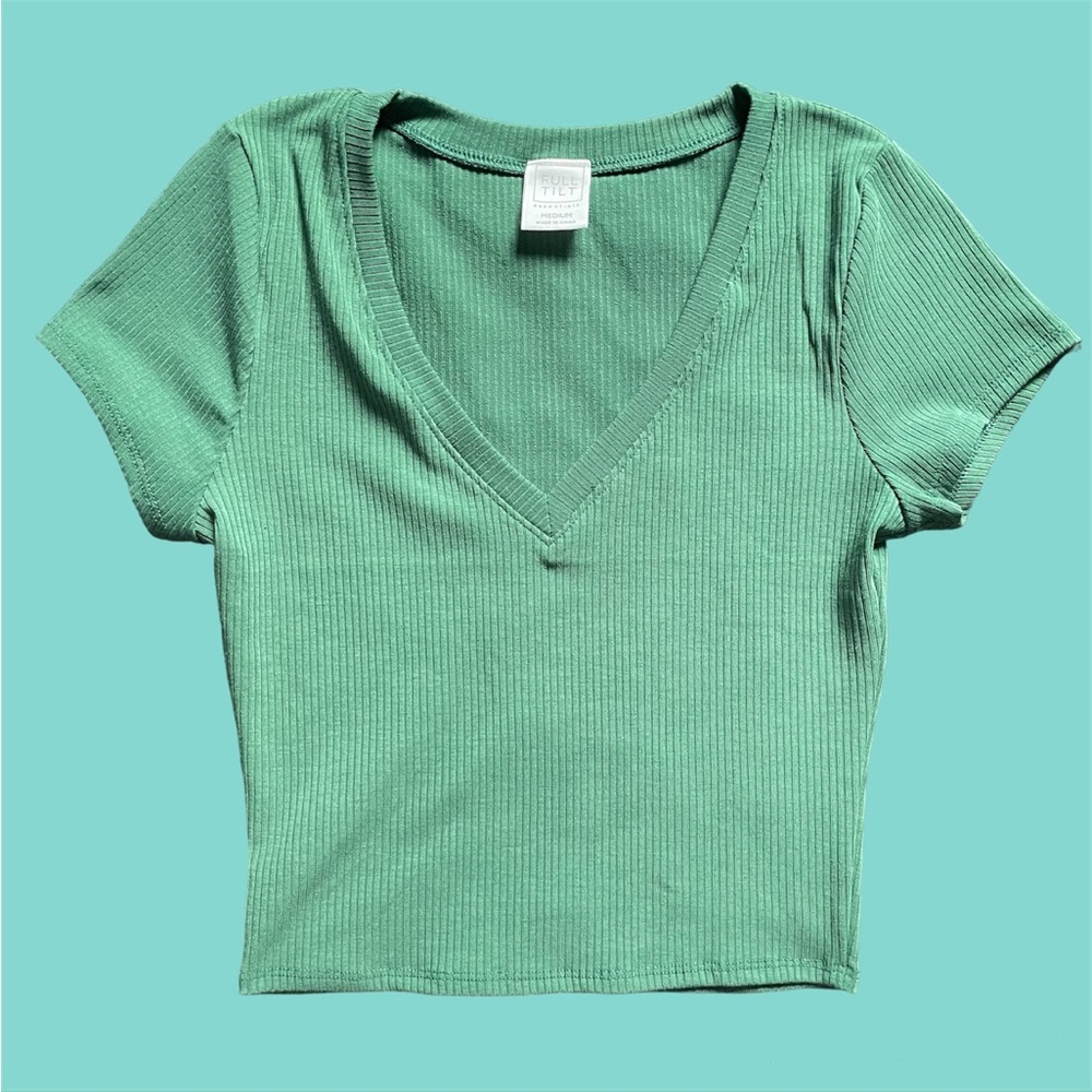 NWOT Full Tilt V-Neck Top